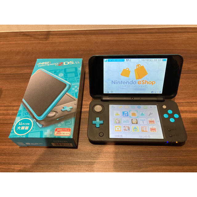 任天堂(ニンテンドウ)のきゃぷたん様専用　NEWニンテンドー2DS LL ブラック/ターコイズ　セット エンタメ/ホビーのゲームソフト/ゲーム機本体(携帯用ゲーム機本体)の商品写真