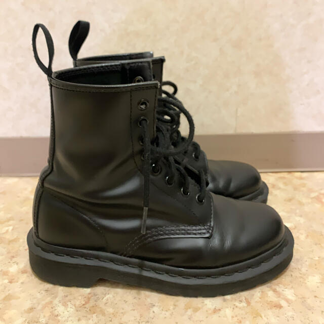 Dr.Martens(ドクターマーチン)のDr.Martens ドクターマーチン　8ホール レディースの靴/シューズ(ブーツ)の商品写真