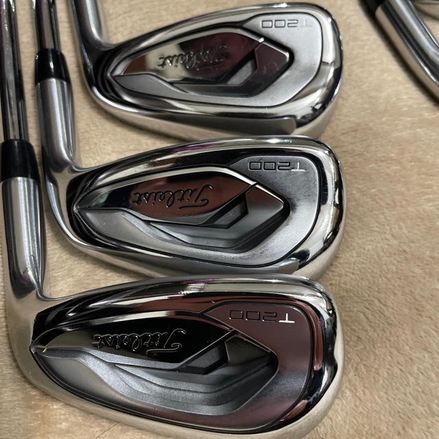 Titleist(タイトリスト)の★タイトリスト★T200★アイアンセット★６～AＷ★NS 950 GH neo スポーツ/アウトドアのゴルフ(クラブ)の商品写真