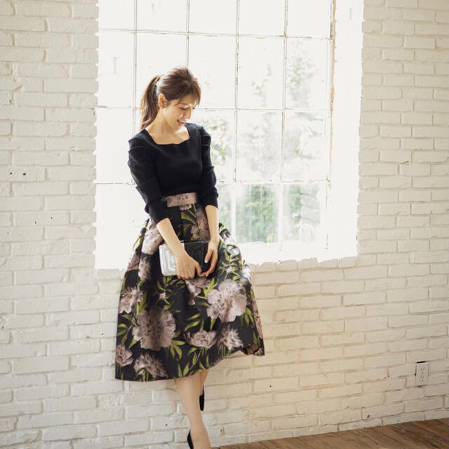 FRAY I.D(フレイアイディー)の♡cookie chocolate 美香さんコラボ　花柄スカート♡ レディースのスカート(ロングスカート)の商品写真