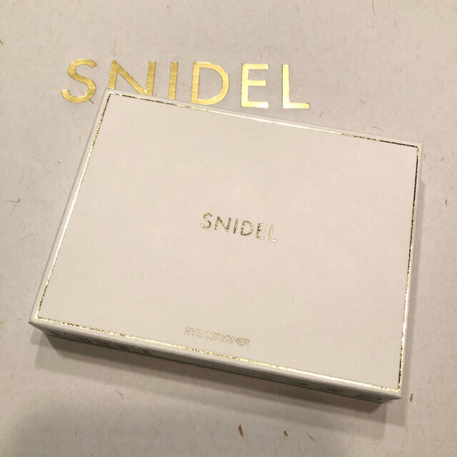 SNIDEL(スナイデル)のSNIDEL BEAUTY アイシャドウ　アイデザイナー07 コスメ/美容のベースメイク/化粧品(アイシャドウ)の商品写真