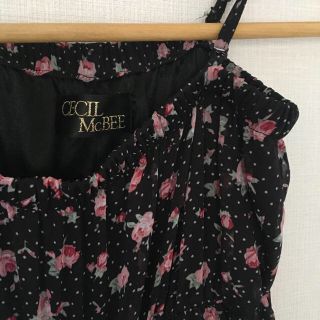 セシルマクビー(CECIL McBEE)のセシル黒の薔薇柄マキシ 送料無料(ロングワンピース/マキシワンピース)