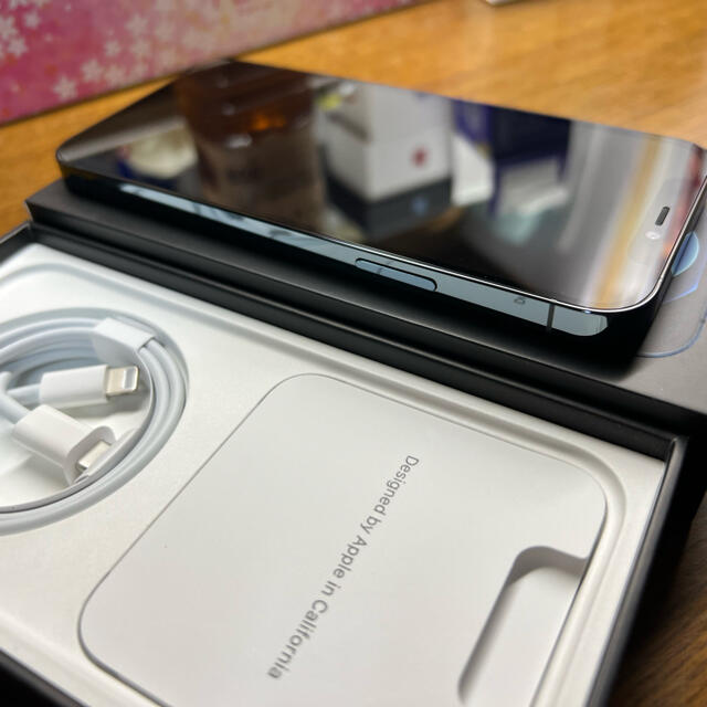 Apple(アップル)のiPhone12Pro256GB SIMフリー スマホ/家電/カメラのスマートフォン/携帯電話(スマートフォン本体)の商品写真