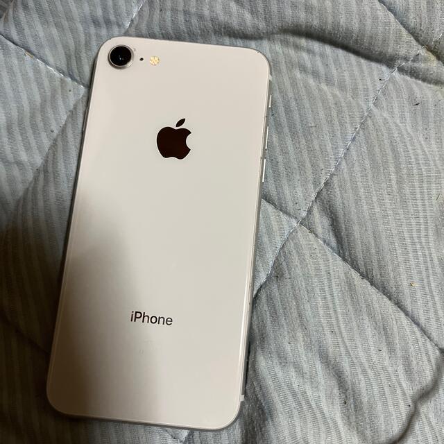 iPhone8 64GB シルバー