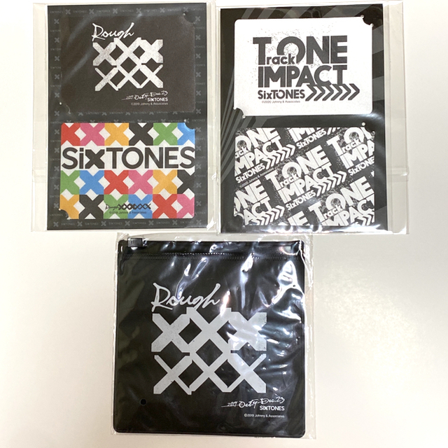 SixTONES ステッカー2枚 + 絆創膏 エンタメ/ホビーのタレントグッズ(アイドルグッズ)の商品写真