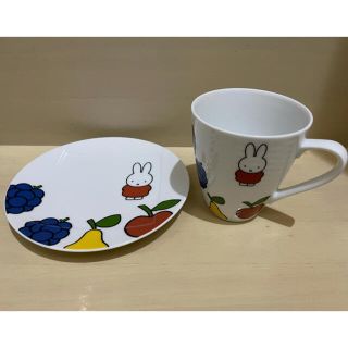 ノリタケ(Noritake)のミッフィー　ノリタケ非売品　カップとお皿　(食器)