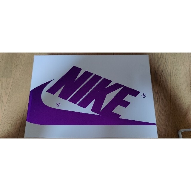 NIKE(ナイキ)の値下げ不可AIR JORDAN 1 OG Court Purple メンズの靴/シューズ(スニーカー)の商品写真