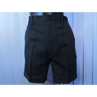 小学生男子制服 １６０B 黒 ３部丈 後ろ半分ゴム入り半ズボン ノータック 新品(ショートパンツ)