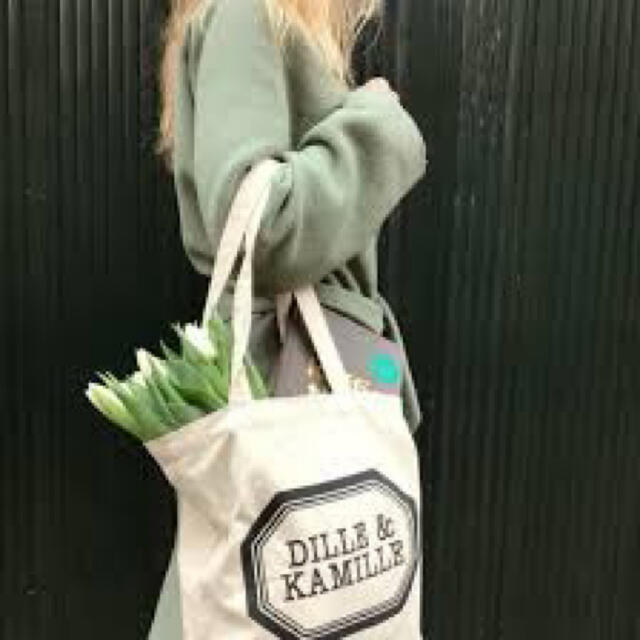 【日本未入荷/ラッピング付】DILLE&KAMILLEオリジナルトートバッグ小 レディースのバッグ(トートバッグ)の商品写真