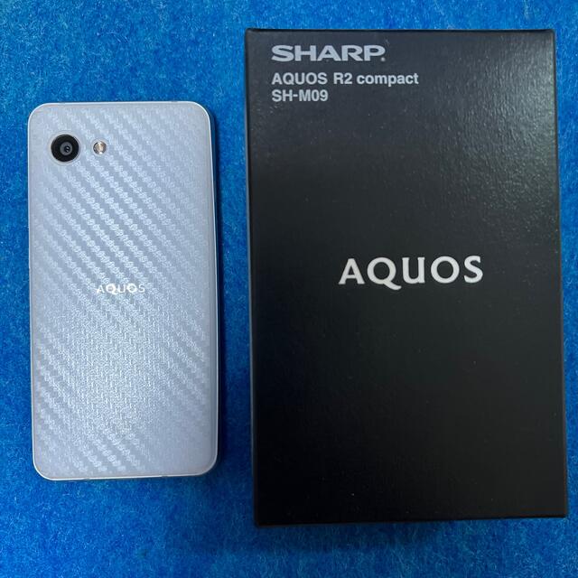 SHARP AQUOS R2 compact SH-M09 W 3