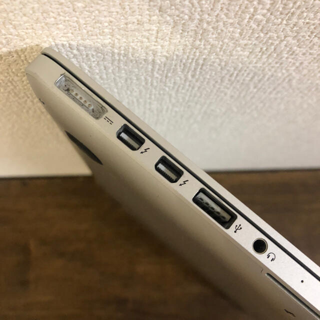 Apple(アップル)のMacBook Pro 13 inch (early 2015) スマホ/家電/カメラのPC/タブレット(ノートPC)の商品写真