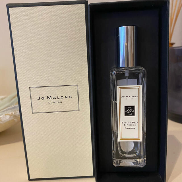 Jo MALONE LONDON イングリッシュ ペアー & フリージア コロン