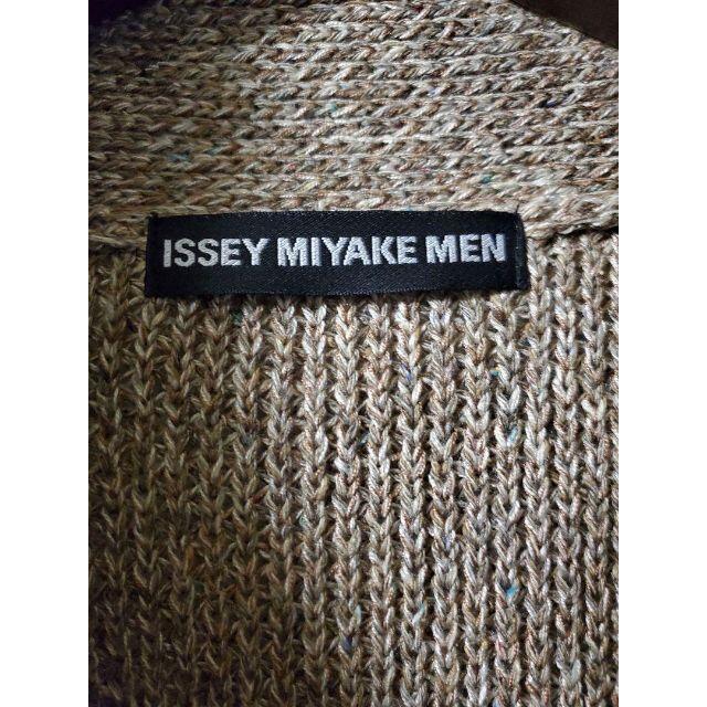 ISSEY MIYAKE(イッセイミヤケ)のISSEY MIYAKE MEN シルクニットカーディガン メンズのトップス(カーディガン)の商品写真