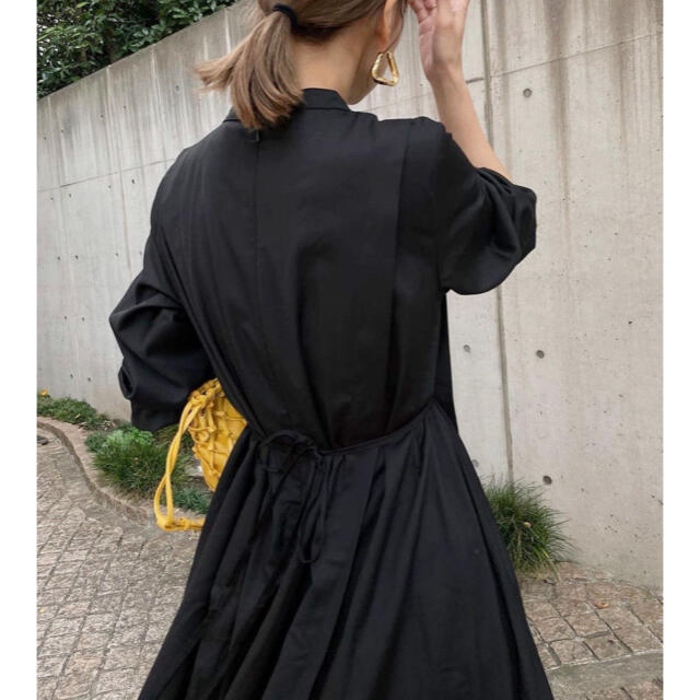 Ameri VINTAGE(アメリヴィンテージ)のMADELYN EMBROIDERY DRESS レディースのワンピース(ロングワンピース/マキシワンピース)の商品写真