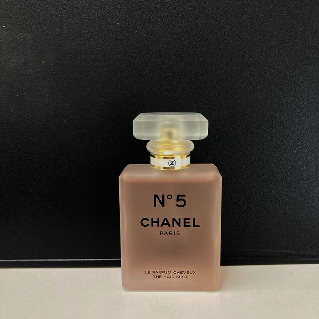 CHANEL(シャネル)のCHANEL  N°5  ヘアミスト 35ml コスメ/美容のヘアケア/スタイリング(ヘアウォーター/ヘアミスト)の商品写真