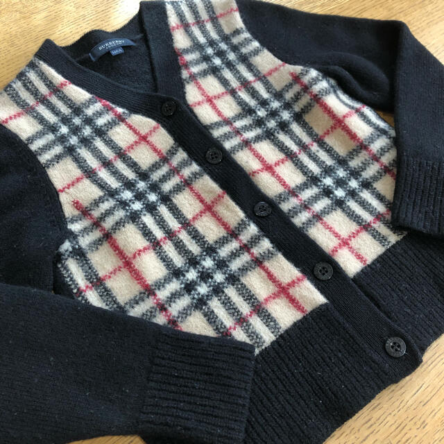 BURBERRY(バーバリー)のバーバリーキッズ　ニットカーディガン130サイズ キッズ/ベビー/マタニティのキッズ服女の子用(90cm~)(カーディガン)の商品写真