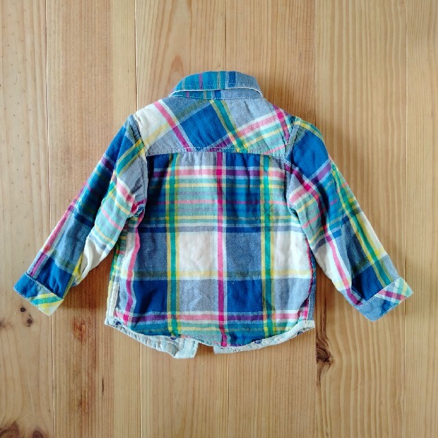 BREEZE(ブリーズ)の子供服　リバーシブルシャツ　BREEZE　サイズ80 キッズ/ベビー/マタニティのベビー服(~85cm)(シャツ/カットソー)の商品写真