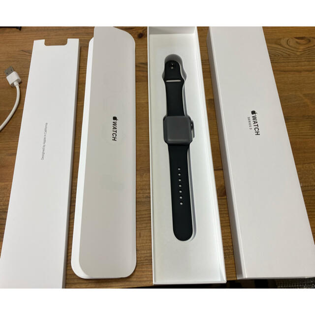 Apple Watch(アップルウォッチ)のApple Watch 3  【お値下げ実施中】 メンズの時計(腕時計(デジタル))の商品写真