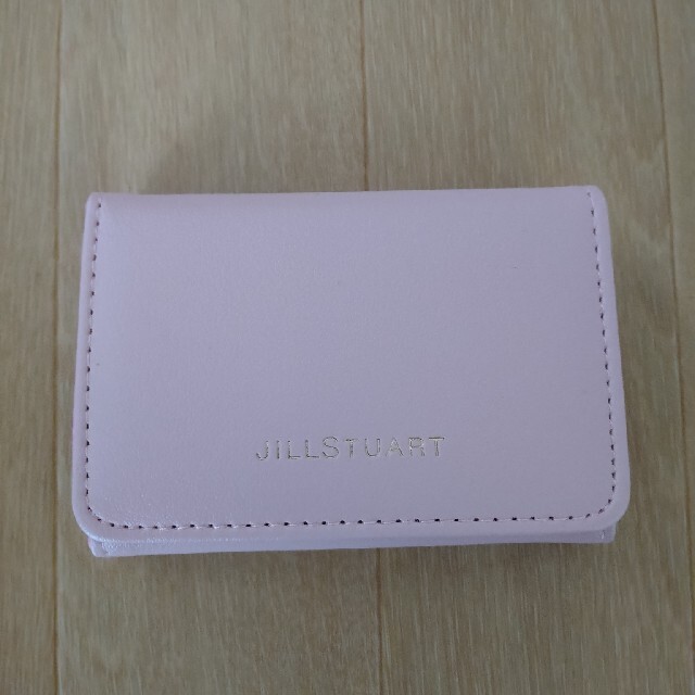 JILLSTUART(ジルスチュアート)のMORE付録　三つ折り財布 レディースのファッション小物(財布)の商品写真