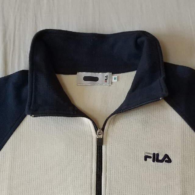 FILA(フィラ)のFILA　ポロシャツ　ハーフジップ（ベージュ）　M スポーツ/アウトドアのテニス(ウェア)の商品写真