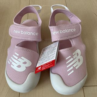 ニューバランス(New Balance)の新品　ニューバランス　サンダル　夏　小学生　女の子(サンダル)