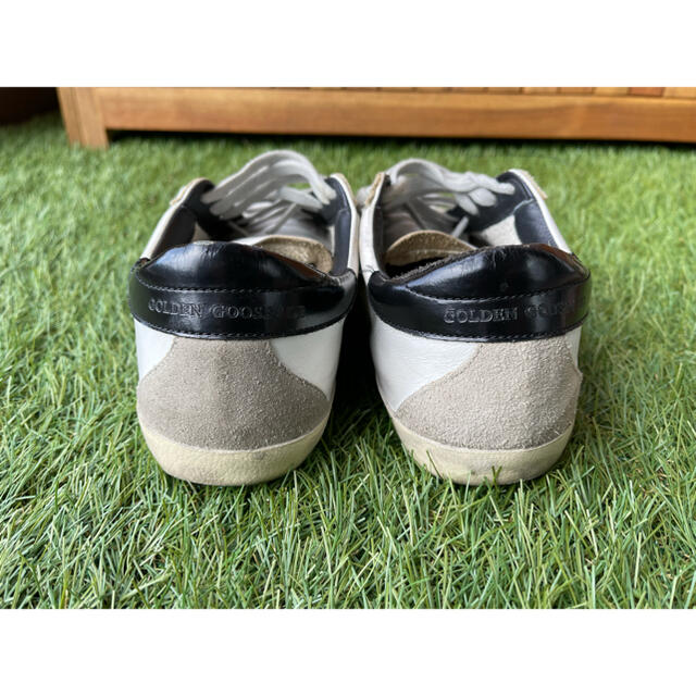 GOLDEN GOOSE(ゴールデングース)のGOLDENGOOSE ゴールデングース 41 27 SUPERSTAR メンズの靴/シューズ(スニーカー)の商品写真