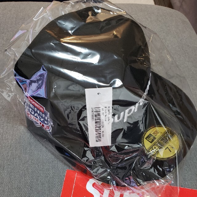 Supreme No Comp Box Logo New Era 7 3/8