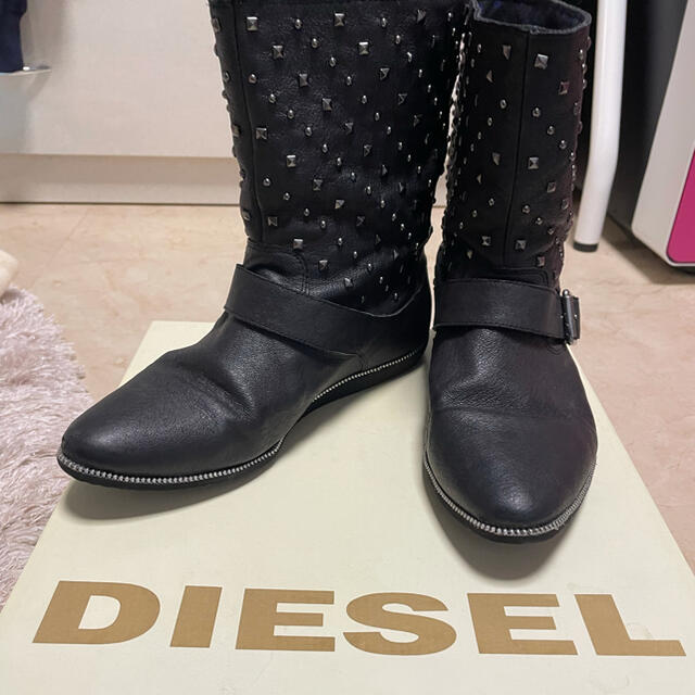 DIESEL(ディーゼル)のdiesel ショートブーツ レディースの靴/シューズ(ブーツ)の商品写真