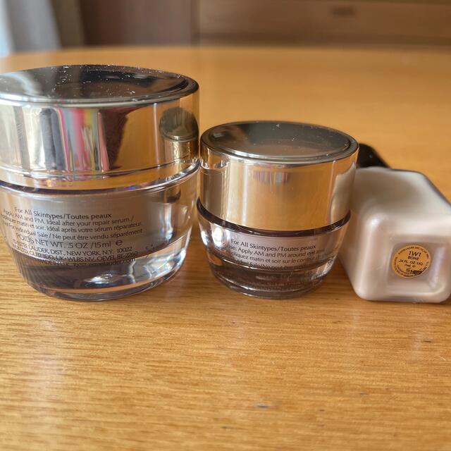 Estee Lauder(エスティローダー)の新品未使用　エスティローダー　ポーチ　サンプルセット コスメ/美容のキット/セット(サンプル/トライアルキット)の商品写真