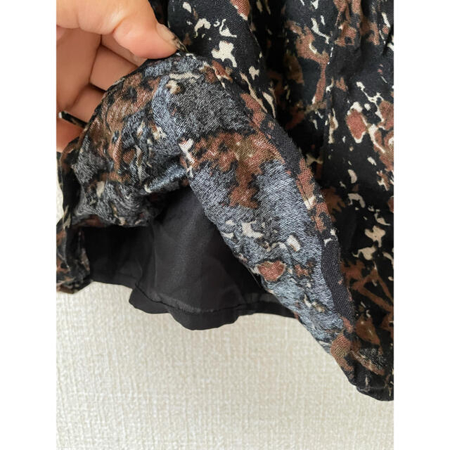 FOREVER 21(フォーエバートゥエンティーワン)のH&Mマーブル迷彩フレアスカート エスニックボヘミアンチチカカGAP ZARA レディースのスカート(ミニスカート)の商品写真