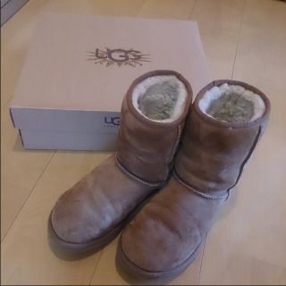 アグ(UGG)のＵＧＧ☆クラッシックショート(ブーツ)