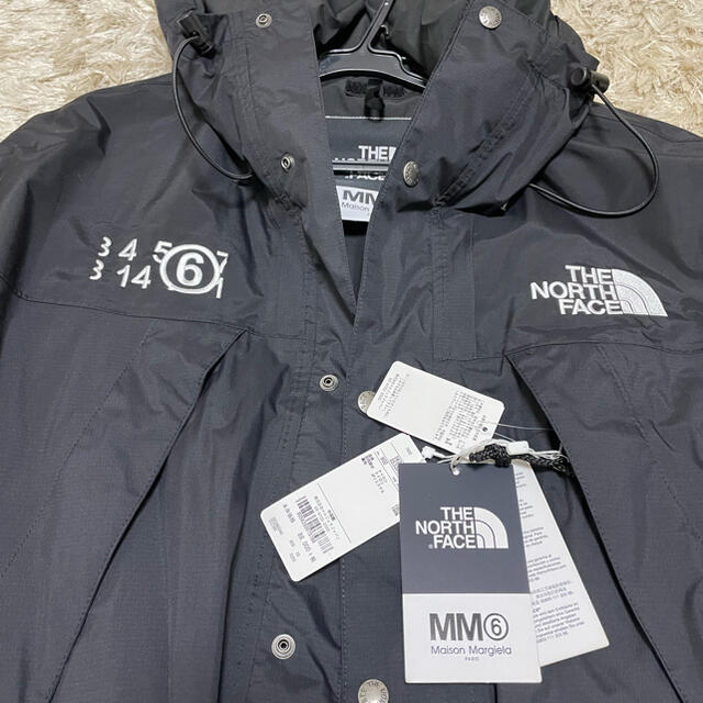 Maison Martin Margiela(マルタンマルジェラ)のMM6 THE NORTH FACE Circle Mountain 新品 メンズのジャケット/アウター(マウンテンパーカー)の商品写真