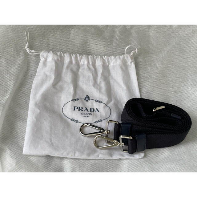 PRADA(プラダ)のmilmilky様専用  PRADA ショルダーストラップのみ レディースのファッション小物(その他)の商品写真