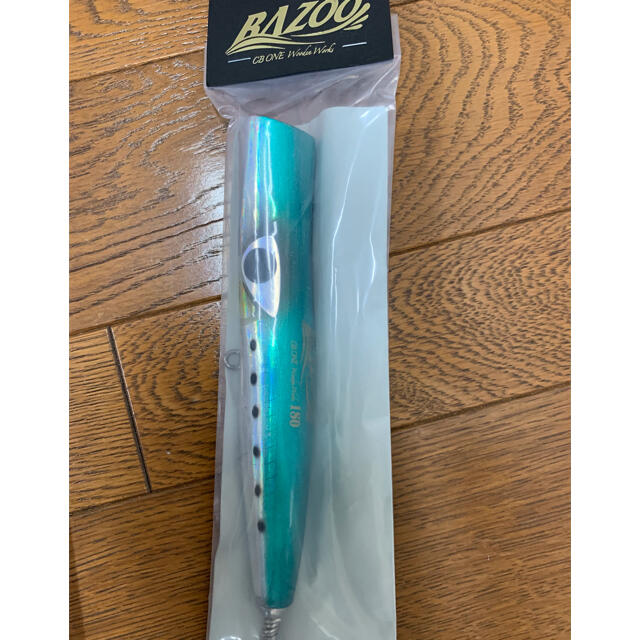 CB-ONEのBAZZO 180です！