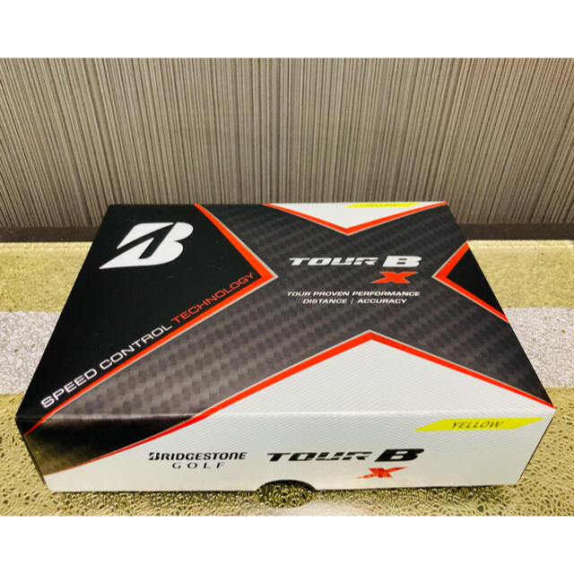 BRIDGESTONE(ブリヂストン)の新品）ブリヂストン　ゴルフボール　TOUR B X  イエロー　1ダース　12球 スポーツ/アウトドアのゴルフ(その他)の商品写真