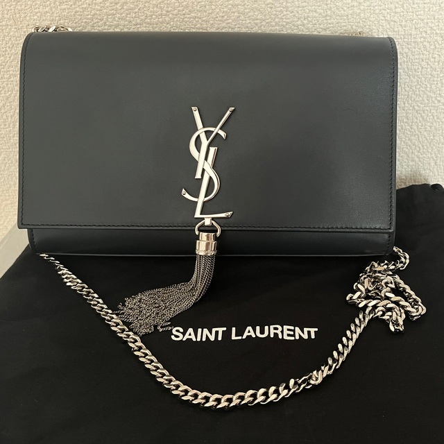 Saint Laurent(サンローラン)のゆう様専用サンローラン　YSL ショルダーバッグ　M レディースのバッグ(ショルダーバッグ)の商品写真