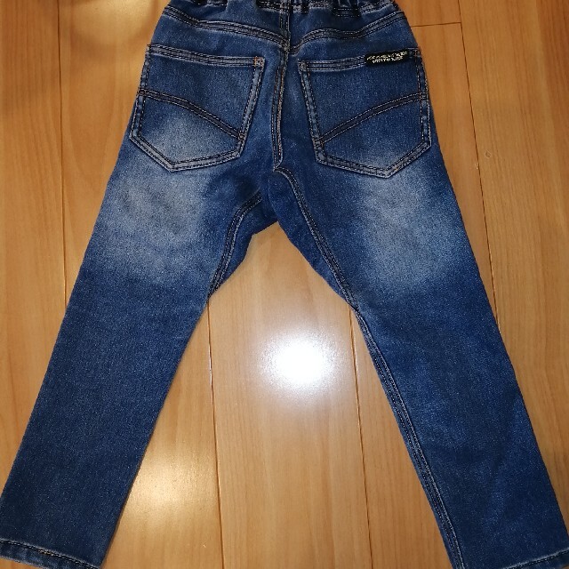 F.O.KIDS(エフオーキッズ)の男の子 キッズ ジーパン 110サイズ キッズ/ベビー/マタニティのキッズ服男の子用(90cm~)(パンツ/スパッツ)の商品写真