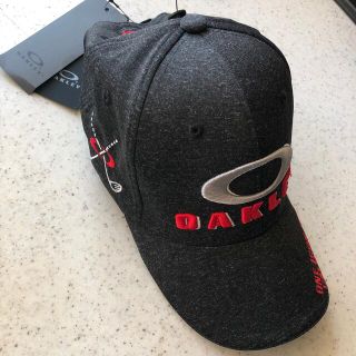 オークリー(Oakley)の【新品.未使用品.タグ付き】OAKLEY オークリー　キャップ(キャップ)