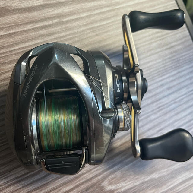 SHIMANO(シマノ)のアルデバランBFSXG スポーツ/アウトドアのフィッシング(リール)の商品写真