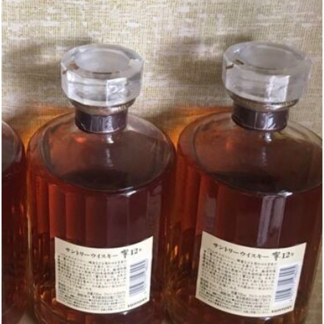 サントリーウイスキー響12年2本 700ml 酒 サントリーウイスキー響12年2本 700ml 酒