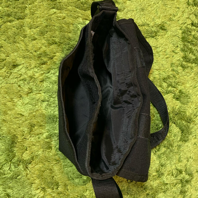 KANGOL(カンゴール)のKANGOLショルダーバッグ メンズのバッグ(ショルダーバッグ)の商品写真