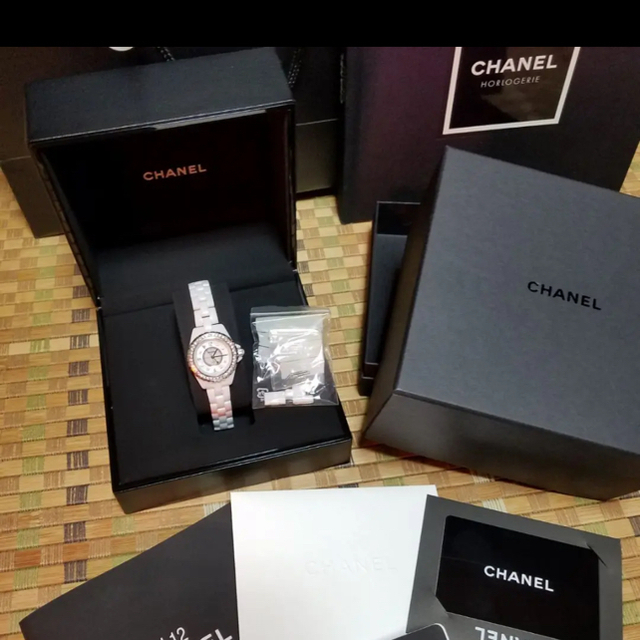 CHANEL(シャネル)のシャネルレディース時計 レディースのファッション小物(腕時計)の商品写真