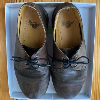 Dr.Martens 3ホール　ブラウン(ローファー/革靴)