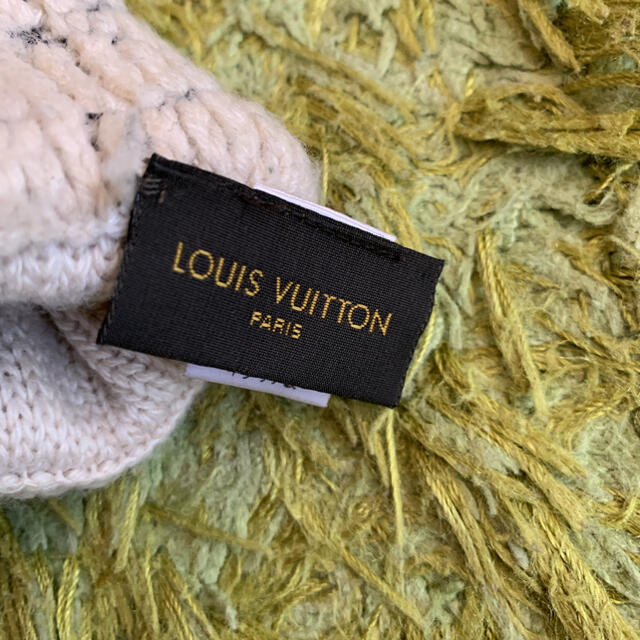 LOUIS VUITTON(ルイヴィトン)の値下げ！ルイヴィトン  手袋　白　レディース レディースのファッション小物(手袋)の商品写真