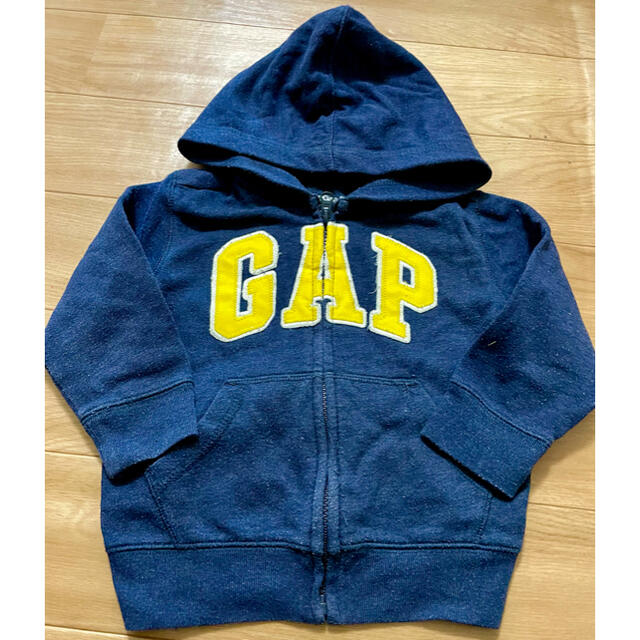 GAP(ギャップ)の95 ギャップ  Gapロゴパーカー (ベビー) キッズ/ベビー/マタニティのキッズ服男の子用(90cm~)(ジャケット/上着)の商品写真