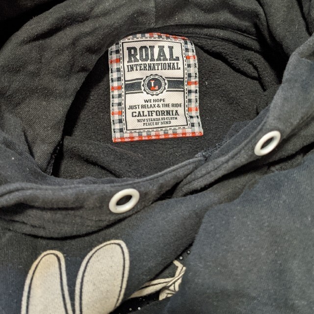 roial(ロイヤル)のROIAL パーカー　Disnyコラボ メンズのトップス(パーカー)の商品写真