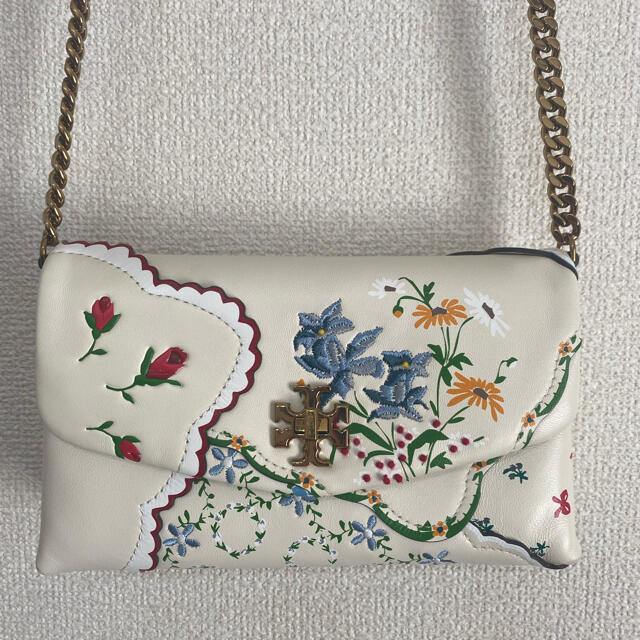 ピースの部屋☆美品☆ TORYBURCH  トリーバーチ　ショルダーバック　柄