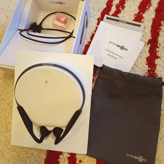 【値下げしました】AFTERSHOKZ 骨伝導ヘッドフォン(ヘッドフォン/イヤフォン)