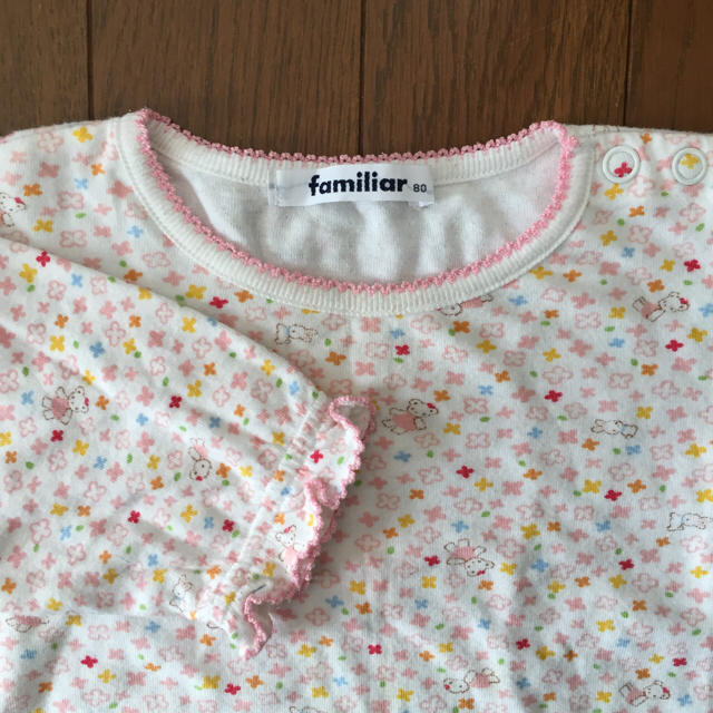 familiar(ファミリア)のfamiliar カットソー2枚 キッズ/ベビー/マタニティのベビー服(~85cm)(シャツ/カットソー)の商品写真