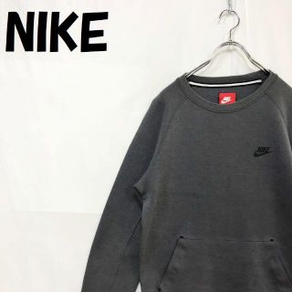 ナイキ(NIKE)の【人気】ナイキ ポケット付き スウェット トレーナー ワンポイントロゴ サイズS(スウェット)